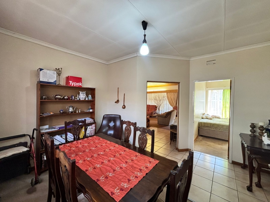 4 Bedroom Property for Sale in Flamwood North West